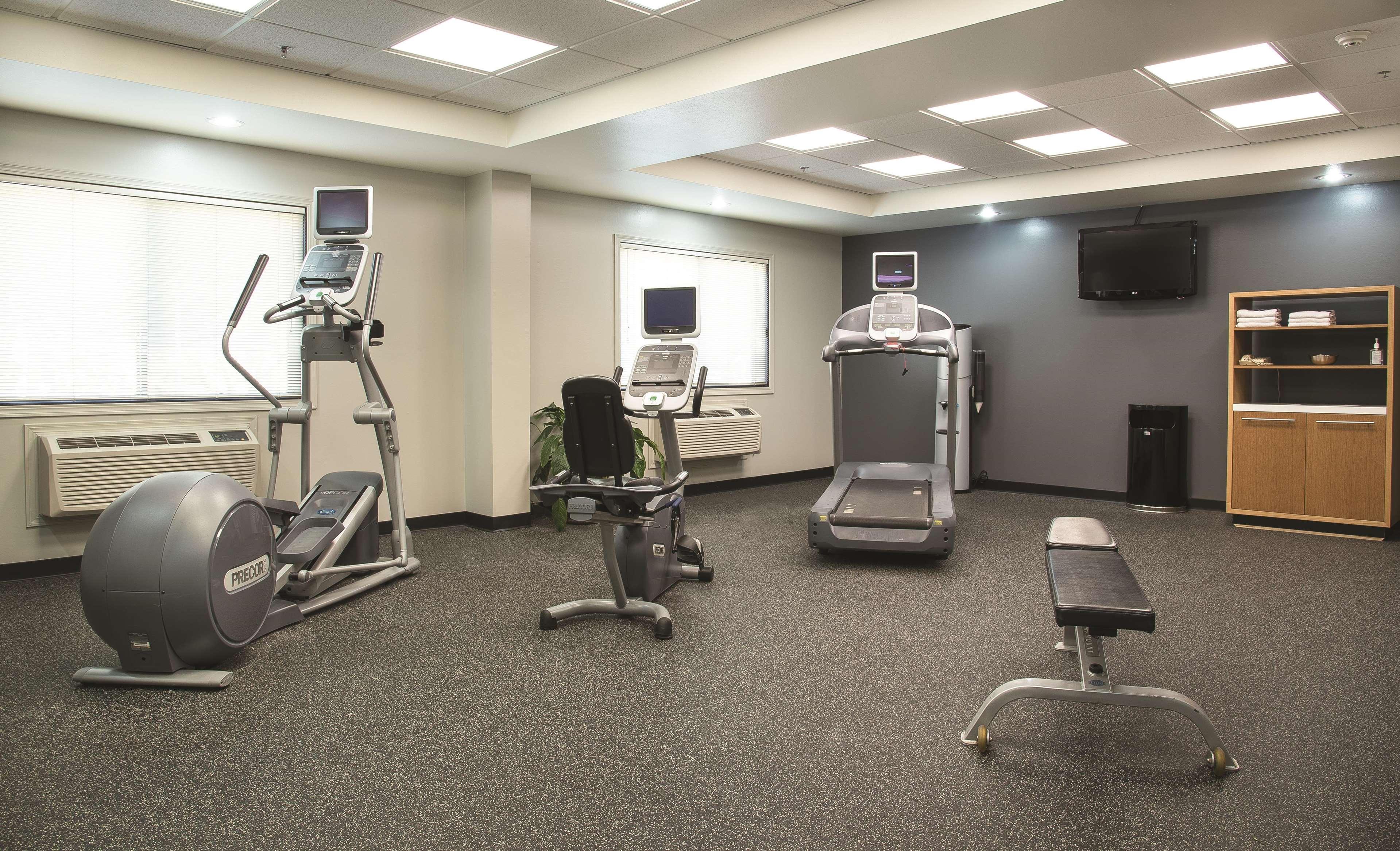 Doubletree By Hilton Racine Harbourwalk Hotel Екстериор снимка