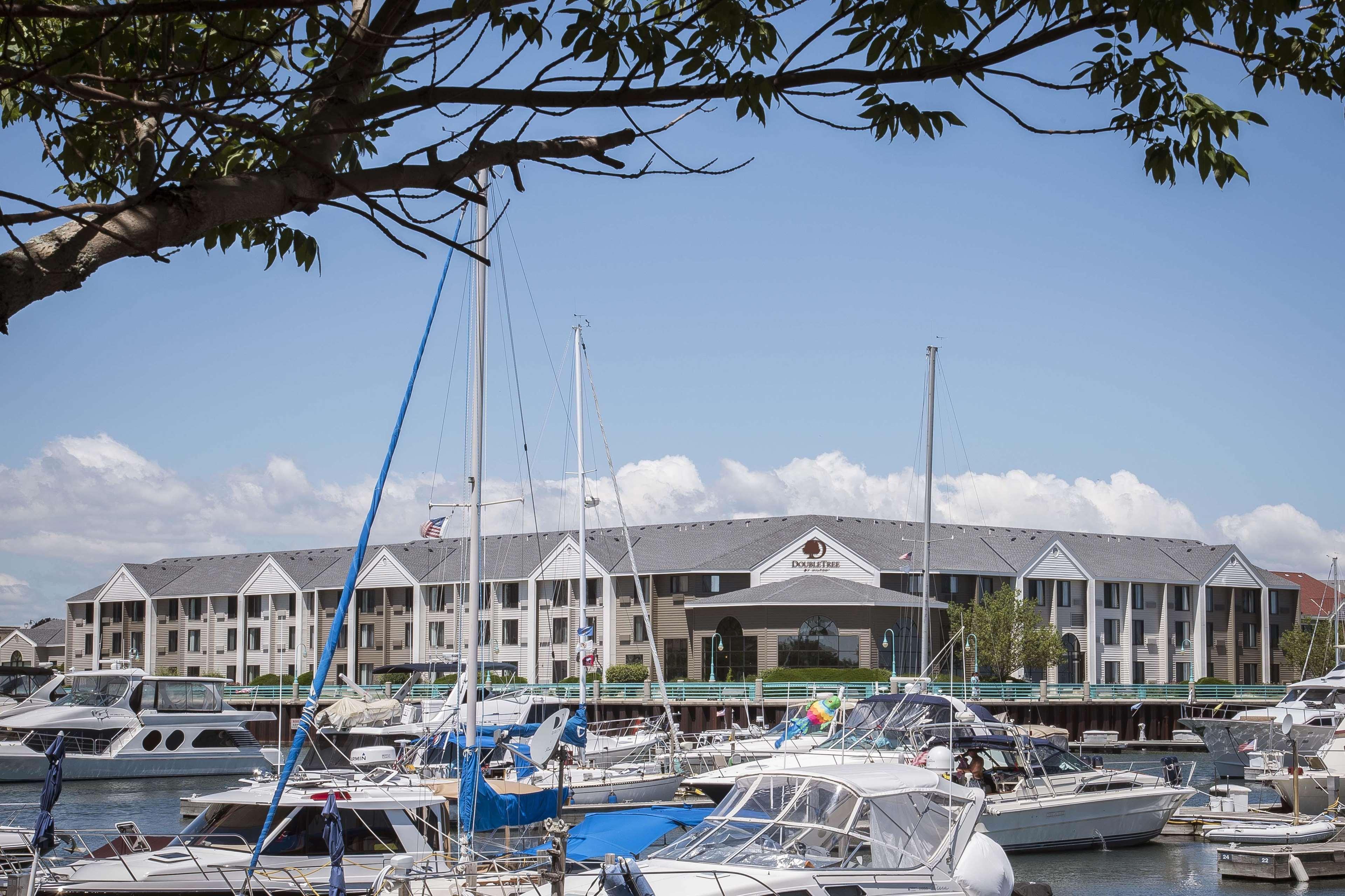 Doubletree By Hilton Racine Harbourwalk Hotel Екстериор снимка